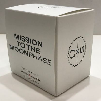 【中古品】【レディース】 OMEGA オメガ×SWATCH×SNOOPY BIOCERAMIC MOONSWATCH MISSION TO THE MOON PHASE 時計 腕時計 箱・説明書付き ※箱傷みあり 197-261014-io-11-fuzh カラー：ホワイト 万代Net店