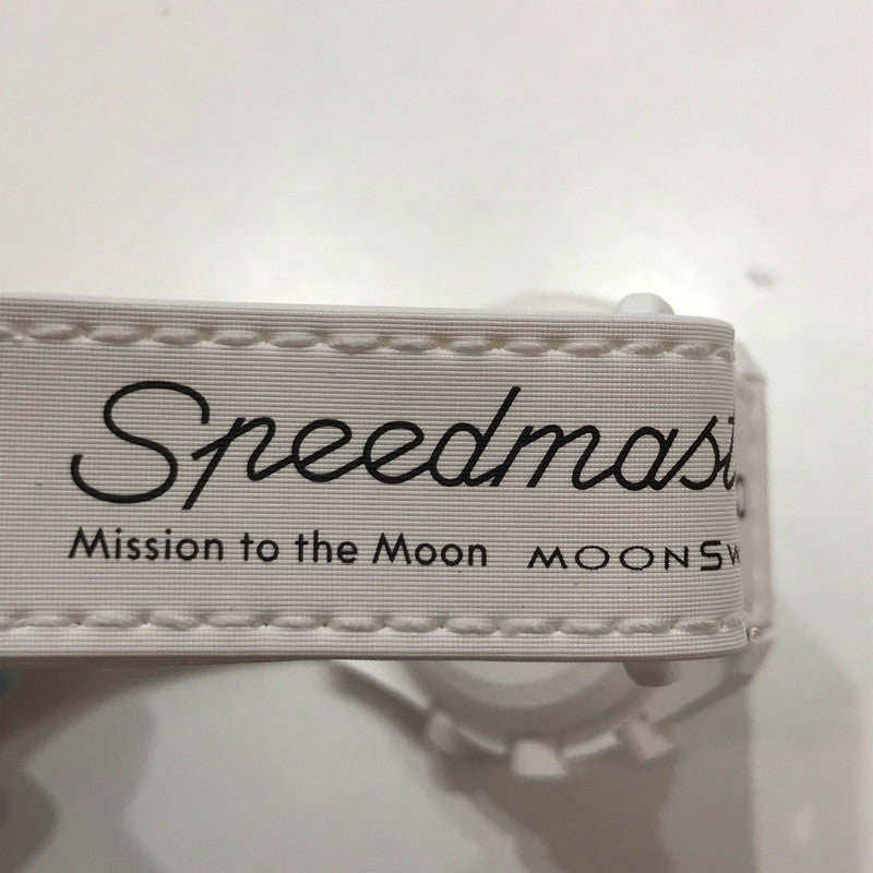 【中古品】【レディース】 OMEGA オメガ×SWATCH×SNOOPY BIOCERAMIC MOONSWATCH MISSION TO THE MOON PHASE 時計 腕時計 箱・説明書付き ※箱傷みあり 197-261014-io-11-fuzh カラー：ホワイト 万代Net店