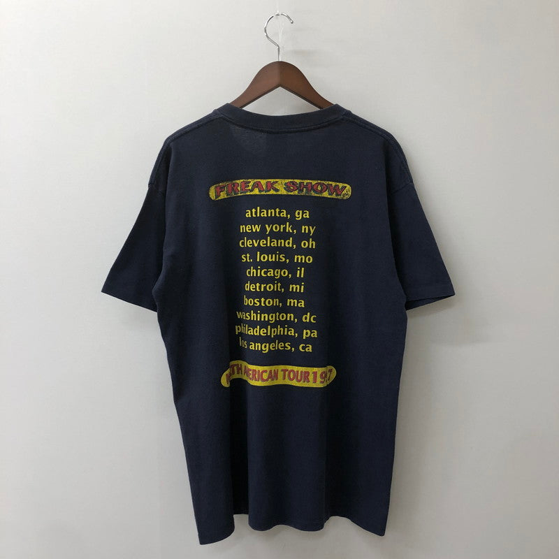 【中古品】【メンズ】 WILD OATS ワイルド・オーツ 90's SILVERCHAIR FREAK SHOW NORTH AMERICAN TOUR 1997 S/S TEE シルバーチェアー フリーク・ショウ ノースアメリカンツアー 1997 Tシャツ 半袖 トップス 145-250406-kk-21-tei サイズ：L カラー：ネイビー 万代Net店