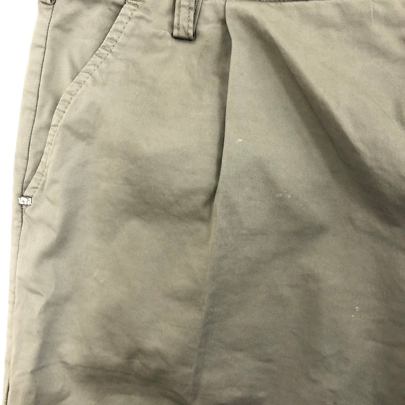【中古品】【メンズ】 ENTRE AMIS アントレアアミ CENTER PRESS SLACKS スラックス ボタンフライ コットンパンツ チノパン テーパード タグ付き 158-250422-nm-02-tei サイズ：35 カラー：カーキ/オリーブ系 万代Net店