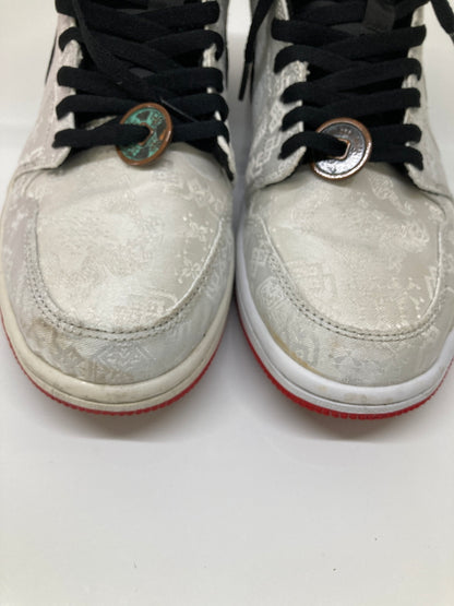 【中古品】【メンズ】 NIKE ナイキ × CLOT クロット 別注 コラボ AIR JORDAN 1 MID SE FEARLESS CU2804-100 エアジョーダン 1 ミッド シーズナルエディション フィアレス スニーカー 靴 160-260718-kk-34-hon カラー：WHITE/BLACK-RED 万代Net店
