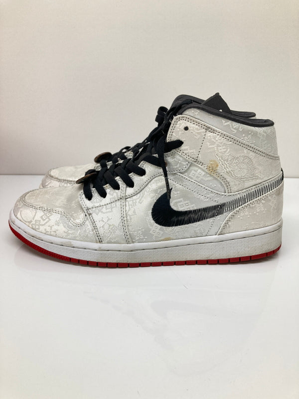 【中古品】【メンズ】 NIKE ナイキ × CLOT クロット 別注 コラボ AIR JORDAN 1 MID SE FEARLESS CU2804-100 エアジョーダン 1 ミッド シーズナルエディション フィアレス スニーカー 靴 160-260718-kk-34-hon カラー：WHITE/BLACK-RED 万代Net店
