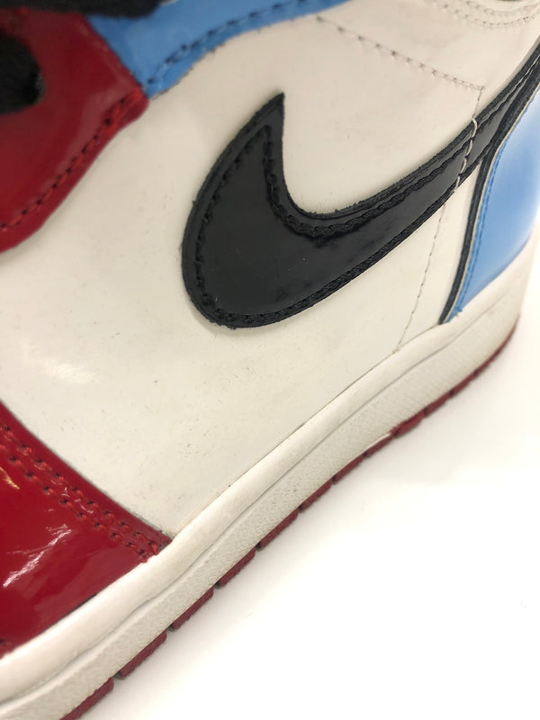 【中古品】【メンズ】 NIKE ナイキ AIR JORDAN 1 RETRO HIGH OG FEARLESS CK5666-100 エア ジョーダン 1 レトロ ハイ オリジナル フィアレス スニーカー 靴 160-260718-kk-45-hon カラー：WHITE/BLACK-UNIVERSITY BLUE 万代Net店