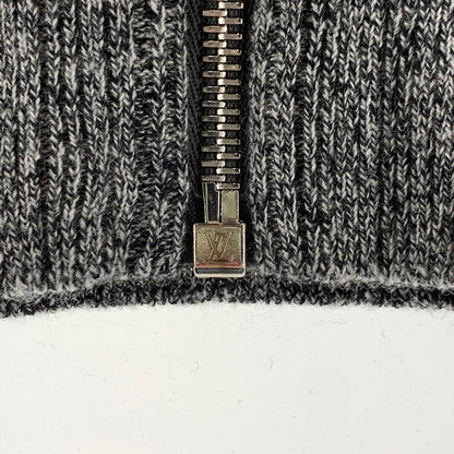 【中古品】【メンズ】 LOUIS VUITTON × CHAPMAN BROTHERS ルイヴィトン チャップマン ブラザーズ RM171M OCH HBN20W 17SS CHAPMAN RHINOCEROS SWEATER ジップアップ カーディガン トップス 長袖 古着 179-260607-mh-27-fuz サイズ：L カラー：グレー 万代Net店