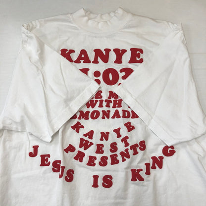 【中古品】【メンズ】 CACTUS PLANT FLEA MARKET カクタスプラントフリー マーケット × KANYE WEST カニエ・ウエスト 別注 コラボ KW CPFM JIK TEE 半袖 Tシャツ トップス 142-250426-kk-18-fuz サイズ：XL カラー：ホワイト 万代Net店
