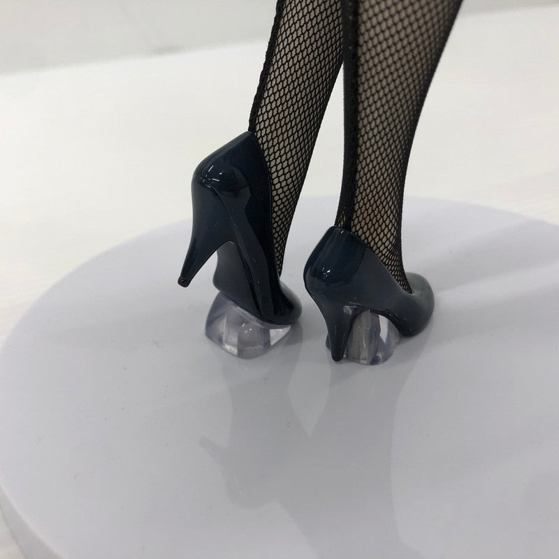 【中古品】 リコリス・リコイル 井ノ上たきな バニーVer. 1/4 フィギュア フリーイング 053-260725-ns-04-tei 万代Net店
