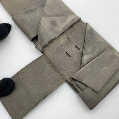 【現状渡し品】【メンズ】 所作 Shosa オイルヌバック ショートウォレット2.0 財布 二つ折り レザーウォレット 200-260712-ko-09-tei カラー：グレー 万代Net店