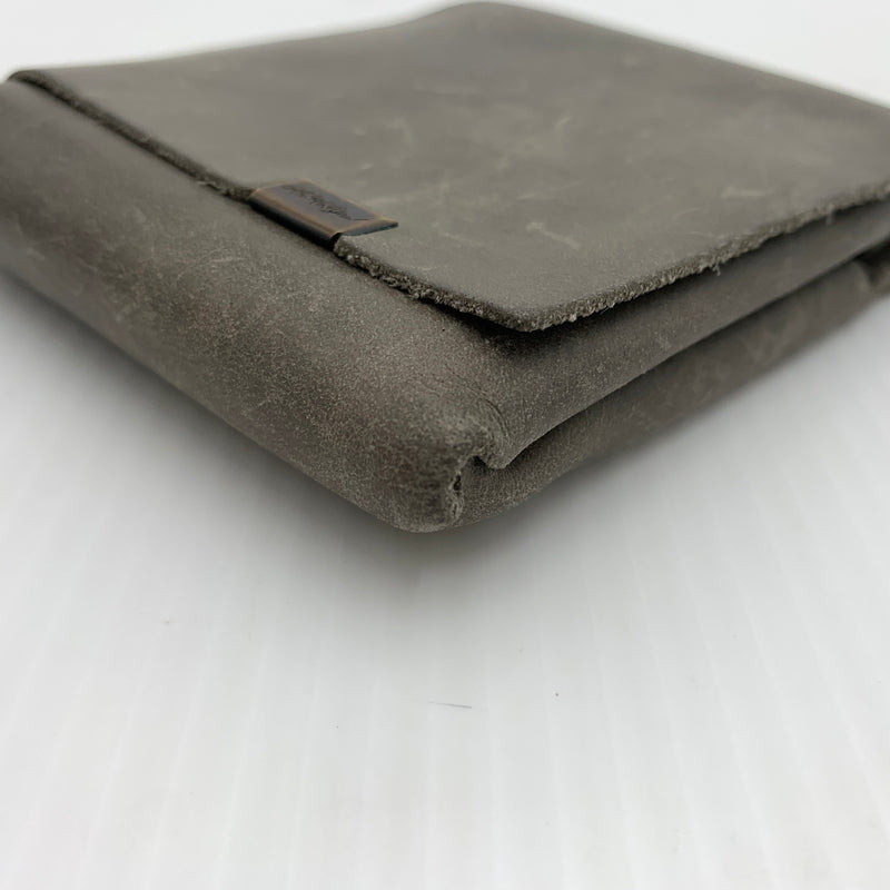 【現状渡し品】【メンズ】 所作 Shosa オイルヌバック ショートウォレット2.0 財布 二つ折り レザーウォレット 200-260712-ko-09-tei カラー：グレー 万代Net店