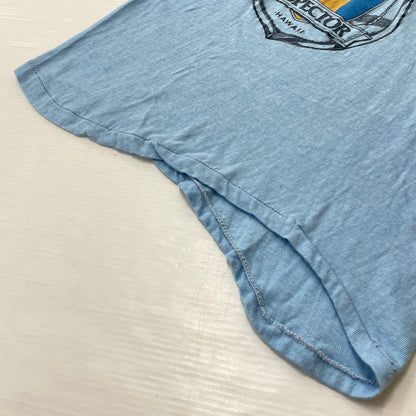 【現状渡し品】【メンズ】 TRANSTEES トランスティーズ BIKINI INSPECTOR HAWAII TEE ビキニ インペクター ハワイ Tシャツ 半袖 トップス 145-260731-sa-04-tei サイズ：L カラー：ブルー 万代Net店