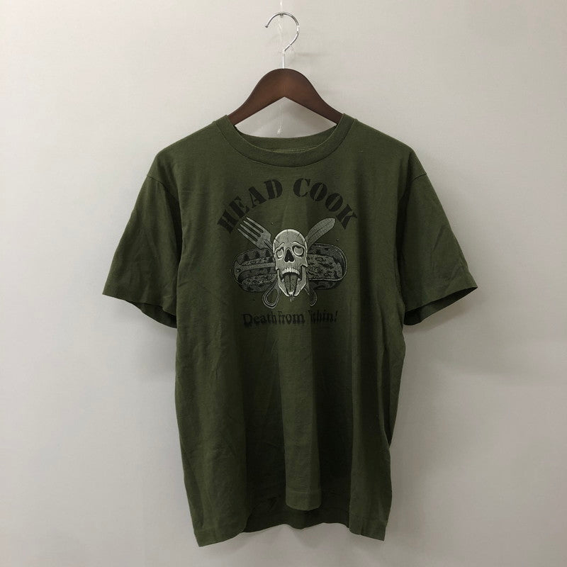 【中古品】【メンズ】 SCREEN STARS スクリーンスターズ 80's HEAD COOK DEATH FROM WITHIN ARMY T-SHIRT VINTAGE 80年代 ヘッドクック デス フロム ウィズイン アーミー Tシャツ 半袖 トップス ヴィンテージ 145-250529-kk-16-tei サイズ：L カラー：カーキ 万代Net店