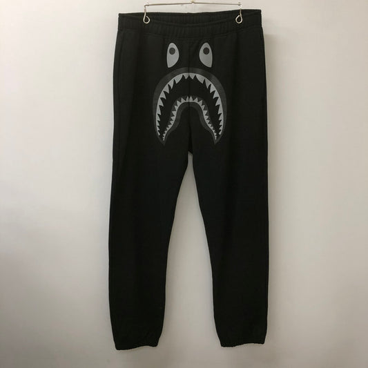 【中古品】【メンズ】 A BATHING APE アベイシングエイプ SHARK SWEAT PANT 001PTK801010M シャーク スウェットパンツ ボトムス 153-250531-kk-04-tei サイズ：XL カラー：ブラック 万代Net店