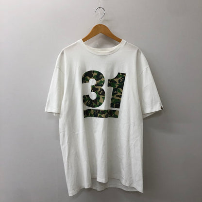 【中古品】【メンズ】 A BATHING APE アベイシングエイプ 31ST ANNIVERSARY ABC CAMO TEE 011TEK201016F 31周年記念 アニバーサリー ABCカモ Tシャツ 半袖 トップス 142-250621-yo-12-tei サイズ：2XL カラー：ホワイト/グリーン 万代Net店
