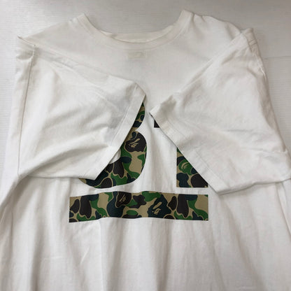 【中古品】【メンズ】 A BATHING APE アベイシングエイプ 31ST ANNIVERSARY ABC CAMO TEE 011TEK201016F 31周年記念 アニバーサリー ABCカモ Tシャツ 半袖 トップス 142-250621-yo-12-tei サイズ：2XL カラー：ホワイト/グリーン 万代Net店