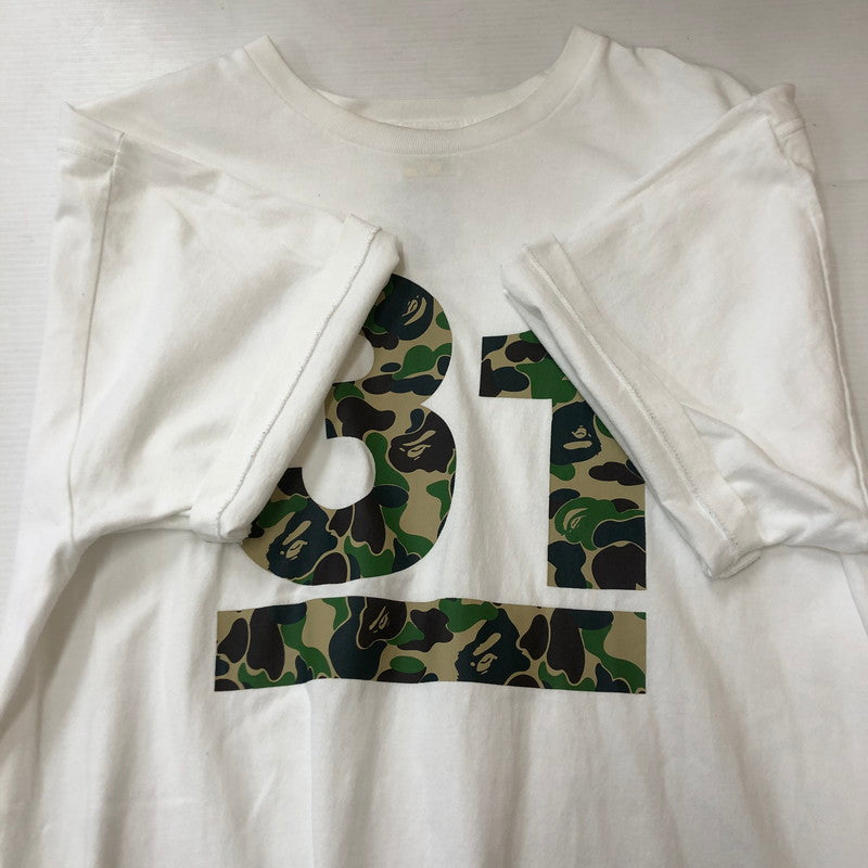 【中古品】【メンズ】 A BATHING APE アベイシングエイプ 31ST ANNIVERSARY ABC CAMO TEE 011TEK201016F 31周年記念 アニバーサリー ABCカモ Tシャツ 半袖 トップス 142-250621-yo-12-tei サイズ：2XL カラー：ホワイト/グリーン 万代Net店