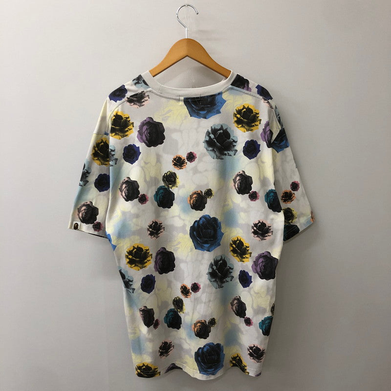【中古品】【メンズ】 A BATHING APE アベイシングエイプ FLORAL CAMO RELAXED FIT TEE 001CSK801302M フローラル カモ リラックス フィット Tシャツ 半袖 トップス 142-250621-yo-14-tei サイズ：XL カラー：アイボリー 万代Net店