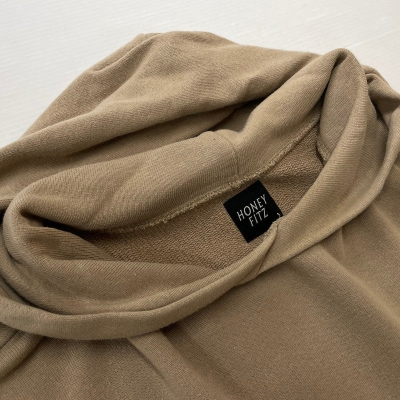 【中古品】【メンズ】 HONEY FITS ハニーフィッツ EMBROIDERED LOGO HOODIE 刺繍ロゴフーディー トップス プルオーバーパーカー 142-260806-ss-06-tei サイズ：L カラー：ベージュ 万代Net店