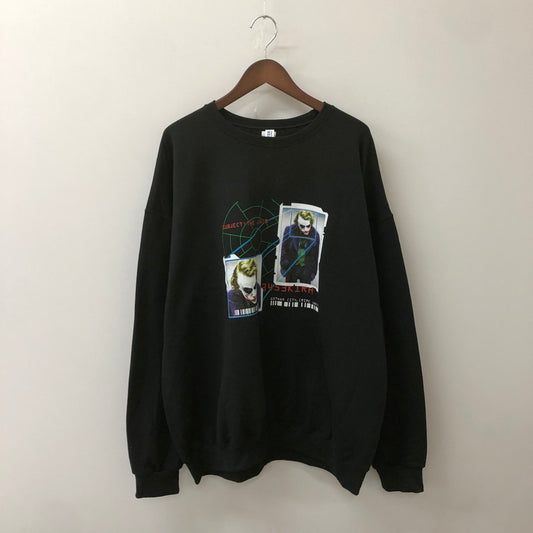 【未使用品】【メンズ】 WACKO MARIA ワコマリア × DARK KNIGHT ダークナイト 別注 コラボ 25SS JOKER CREW NECK SWEAT SHJIRT TDKD-WM-SS04 ジョーカー クルーネック スウェットシャツ トップス トレーナー 140-250609-ks-01-fuz サイズ：2XL カラー：ブラック 万代Net店