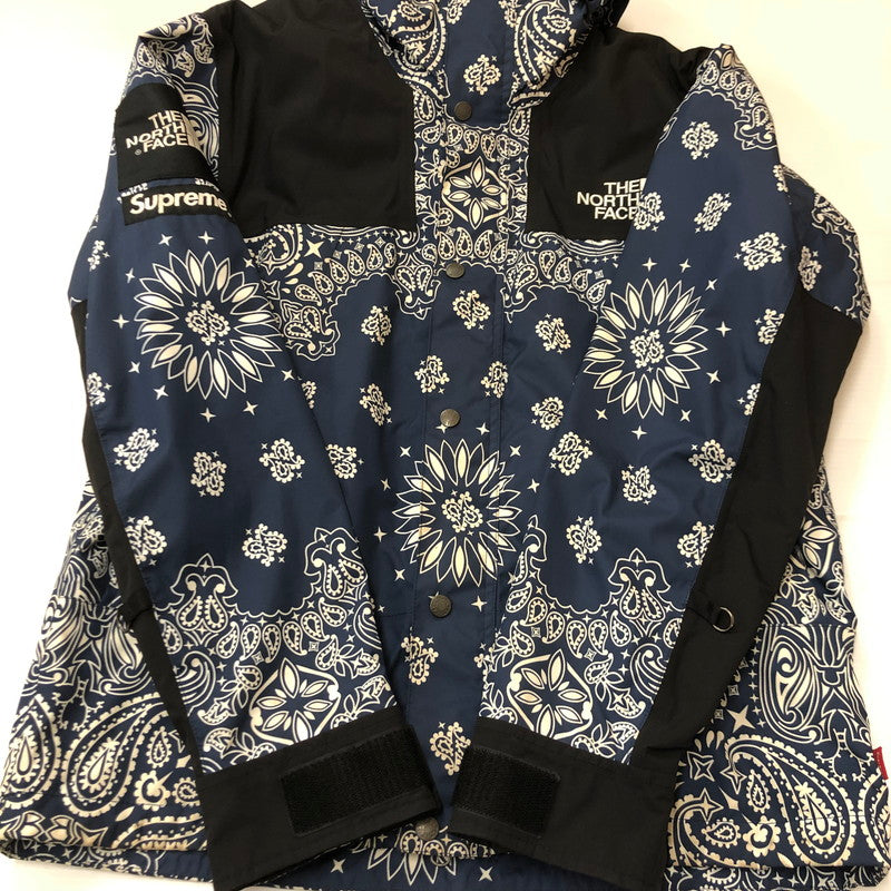 【中古品】【メンズ】 Supreme シュプリーム × THE NORTH FACE ザ ノースフェイス 別注 コラボ 14AW BANDANA MOUNTAIN PARKA CHM9 バンダナ マウンタンパーカー ライトアウター ジャケット 149-250731-kk-12-tei サイズ：M カラー：ネイビー 万代Net店