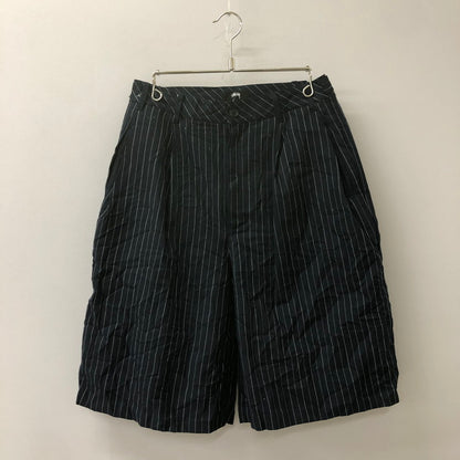 【中古品】【メンズ】 24SS VOLUME PLEATED SHORT WRINKLED STRIPE 112314 リンクルストライプ ボリューム プリーツハーフパンツ ボトムス ショートパンツ ショーツ 153-250618-kk-25-fuzh サイズ：28 カラー：ネイビー 万代Net店