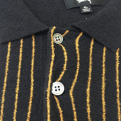【中古品】【メンズ】 STUSSY ステューシー TEXTURED SS POLO SWEATER 117167 テクスチャード ショートスリーブ ポロ セーター トップス 半袖 ポロシャツ 142-250612-KS-05-fuz サイズ：XL カラー：ブラックストライプ 万代Net店
