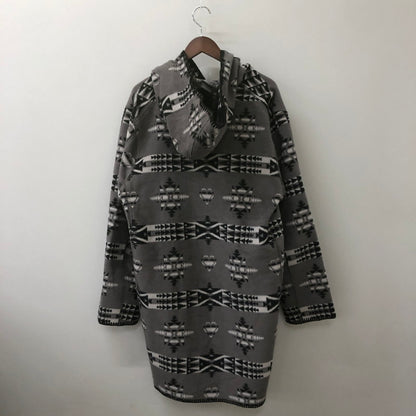 【中古品】【メンズ】 BY GLADHAND バイグラッドハンド 20AW REVERSIBLE BLANKET HOODED COAT BYGH-20-AW-14 リバーシブル ブランケット フーデッドコート アウター 142-250618-kk-07-tei サイズ：L カラー：グレー 万代Net店