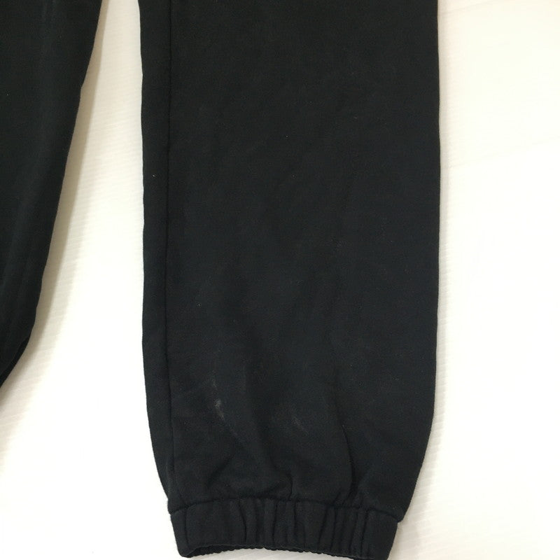 【中古品】【メンズ】 UNKNOWN LONDON アンノウン・ロンドン 22SS SIGNATURE RHINESTONE JOGGER シグネチャー ラインストーン ジョガー ボトムス スウェットパンツ 153-250628-kk-22-tei サイズ：M カラー：ブラック 万代Net店