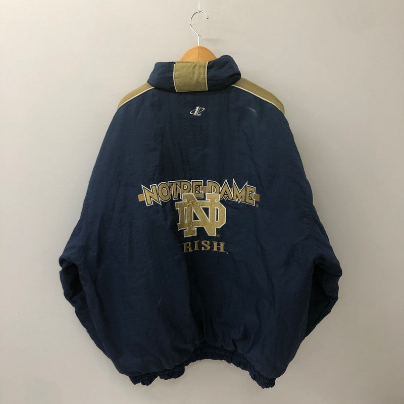 【中古品】【メンズ】 LOGO ATHLETIC ロゴアスレチック NOTRE DAME UNIVERSITY NYLON BLOUSON ノートルダム大学 ナイロンブルゾン アウター ジャケット 148-250629-kk-17-tei サイズ：XL カラー：ネイビー 万代Net店