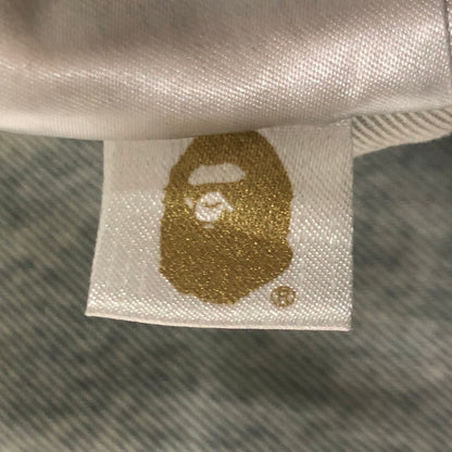 【中古品】【メンズ】 A BATHING APE アベイシングエイプ DESTROYED STA RELAXED FIT 13OZ DENIM SHORTS 001DSL301304M デストロイド スタ リラックスド フィット 13オンス デニムショーツ ボトムス ハーフパンツ ショートパンツ 158-250629-kk-30-tei サイズ：M カラー：ライトインディゴ 万代Net店