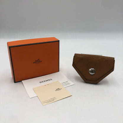 【現状渡し品】【メンズ/レディース】 HERMES エルメス LEVAIN QUATRE COIN CASE ルヴァン キャトル コインケース 財布 小銭入れ 181-251001-KS-09-tei カラー：ブラウン 万代Net店