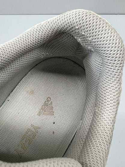 【中古品】【メンズ】 ADIDAS アディダス EG7596 YEEZY BOOST 700 イージー ブースト 靴 シューズ ローカットスニーカー 161-260924-AS-33-hon サイズ：27cm US9 カラー：グレージュ 万代Net店