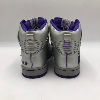 【中古品】【メンズ】 NIKE SB ナイキ スケートボーディング × Dinosaur Jr ダイナソー ジュニア 別注 コラボ DUNK HIGH PREMIUM 313171-003 ダンクハイ プレミアム スニーカー 靴 160-250727-KS-01-tei カラー：METALLIC SILVER/METALLIC SILVER 万代Net店