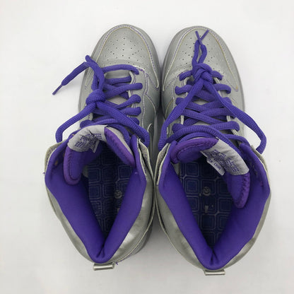 【中古品】【メンズ】 NIKE SB ナイキ スケートボーディング × Dinosaur Jr ダイナソー ジュニア 別注 コラボ DUNK HIGH PREMIUM 313171-003 ダンクハイ プレミアム スニーカー 靴 160-250727-KS-01-tei カラー：METALLIC SILVER/METALLIC SILVER 万代Net店