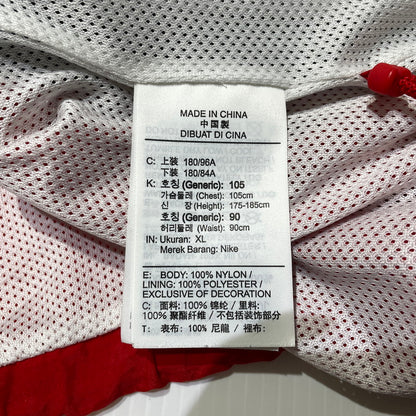 【中古品】【メンズ】 NIKE ナイキ FLIGHT NYLON JACKET BV9315-011 フライト ナイロン ジャケット ライトアウター 148-260826-yo-14-teih サイズ：XL カラー：ホワイト/ブラック/レッド 万代Net店