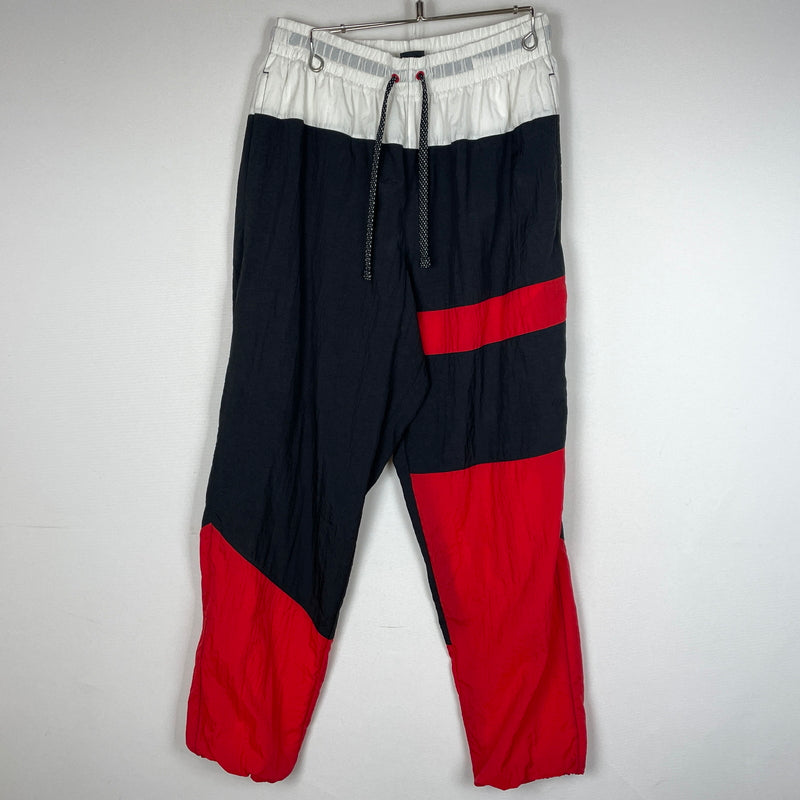 【中古品】【メンズ】 NIKE ナイキ FLIGHT NYLON PANTS BV9315-011 フライト ナイロン パンツ ボトムス 短パン 159-260901-sa-04-teih サイズ：XL カラー：マルチ 万代Net店