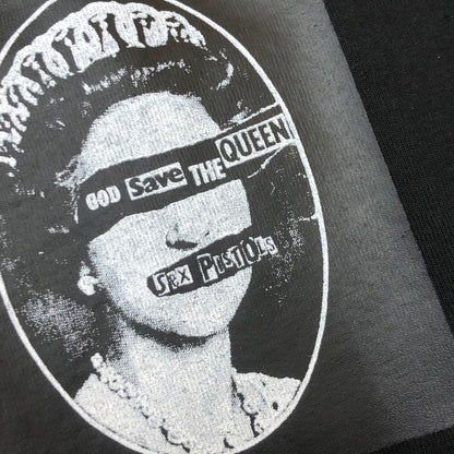 【中古品】【メンズ】 MASTERMIND マスターマインド WORLD SEX PISTOLS GOD SAVE THE QUEEN TEE ワールドセックスピストルズ ゴッドセーブ ザ クイーン Tシャツ トップス 半袖 145-250805-ts-14-tei サイズ：S カラー：ブラック 万代Net店