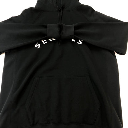 【中古品】【メンズ】 SEQUEL シークエル 24SS LOGO PULLOVER HOODIE SQ-24SS-HD-02 ロゴ プルオーバー フーディ 長袖 トップス パーカー 142-251022-yo-04-fuzh サイズ：S カラー：ブラック 万代Net店