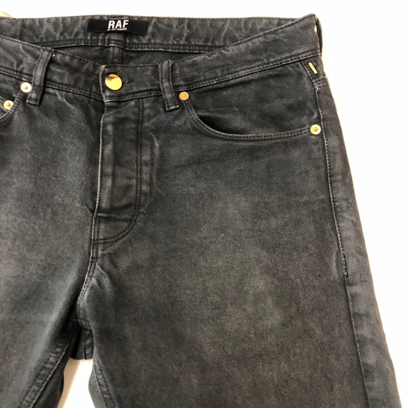 【中古品】【メンズ】 RAF BY RAF SIMONS ラフバイラフシモンズ BUTTON FLY DENIM PANTS J060 D117 WR01 ボタンフライ デニムパンツ ボトムス ジーンズ 152-250831-KS-22-tei サイズ：30 カラー：ブラック 万代Net店
