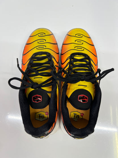【中古品】【メンズ】 NIKE ナイキ HF0552-001 AIRMAX PLUS エアマックス プラス 靴 ローカットスニーカー 160-260924-AS-27-hon サイズ：27cm US9 カラー：BLACK/PIMENTO-BRIGHT CERAMIC 万代Net店