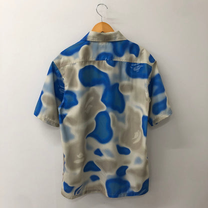 【中古品】【メンズ】 A BATHING APE アベイシングエイプ LIQUID CAMO VACATION SHIRT 001SRK301004M リキッド カモ バケーション シャツ 半袖 トップス 142-250820-KS-05-tei サイズ：L カラー：カモ柄 万代Net店