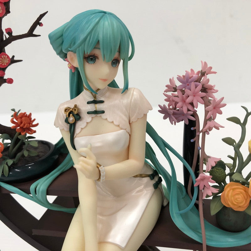 【中古品】 VOCALOID 初音ミク 韶華Ver. 1/7 フィギュア 053-260715-ns-06-tei 万代Net店