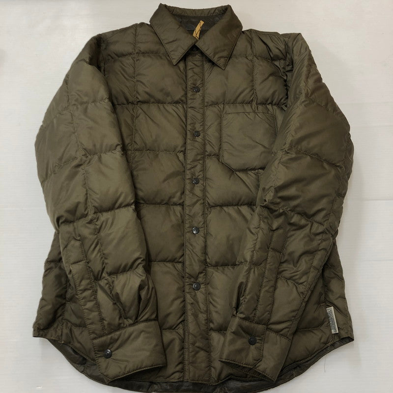 【中古品】【メンズ】 Rocky Mountain FeatherBed ロッキーマウンテンフェザーベッド × JOURNAL STANDARD ジャーナルスタンダード 別注 コラボ DOWN SHIRT 450-502-65 ダウン シャツ ライトアウター 145-250915-ts-09-tei サイズ：36 カラー：カーキ 万代Net店