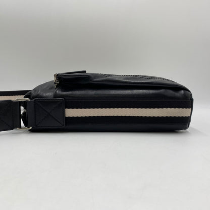 【中古品】【メンズ】 BALLY バリー TUSTON-SM SHOULDER BAG LEATHER タストン エスエム ショルダーバッグ レザー カバン 本革 188-250902-ts-05-tei カラー：ブラック 万代Net店