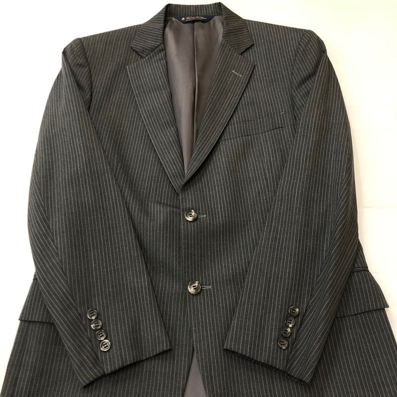 【中古品】【メンズ】 Brooks Brothers ブルックスブラザーズ SUMMER WOOL STRIPED JACKET 19-01-680203-54 サマーウール ストライプ ジャケット ライトアウター テーラードジャケット 145-250910-KS-16-tei サイズ：38 カラー：グレー 万代Net店