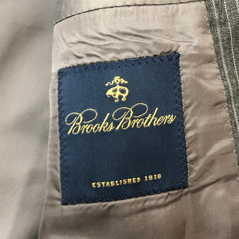 【中古品】【メンズ】 Brooks Brothers ブルックスブラザーズ SUMMER WOOL STRIPED JACKET 19-01-680203-54 サマーウール ストライプ ジャケット ライトアウター テーラードジャケット 145-250910-KS-16-tei サイズ：38 カラー：グレー 万代Net店