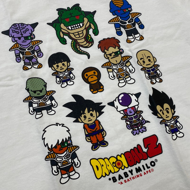 【中古品】【メンズ】 A BATHING APE アベイシングエイプ × DRAGON BALL Z ドラゴンボールゼット 別注 コラボ BABY-MILO TEE S/S ベイビーマイロ Tシャツ ショートスリーブ トップス 半袖 142-250830-ts-09-tei サイズ：L カラー：ホワイト 万代Net店