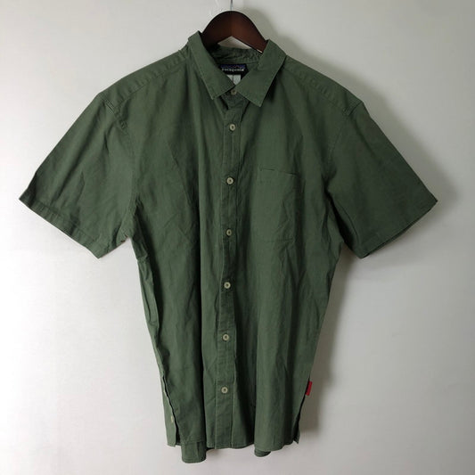 【中古品】【メンズ】 patagonia パタゴニア 7 BUTTON S/S SHIRT 52680S7 セブンボタン ショートスリーブ シャツ 半袖 トップス 144-251021-ks-08-tei サイズ：L カラー：グリーン 万代Net店