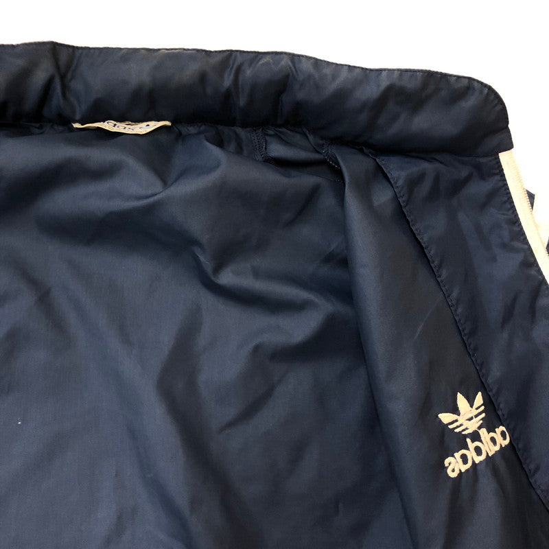 【現状渡し品】【メンズ】 adidas アディダス 80’s TREFOIL NYLON JACKET VINTAGE ADS-200 80年代 トレフォイル ナイロンジャケット ヴィンテージ ライトアウター 三角タグ デサント製 148-250917-KS-25-tei サイズ：表記無し カラー：ネイビー 万代Net店