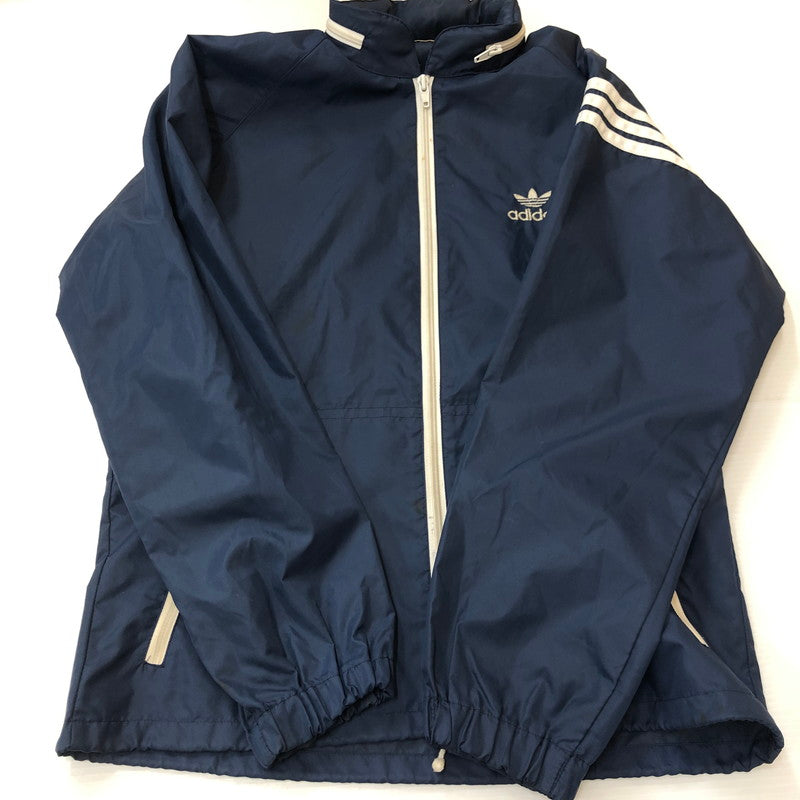 【現状渡し品】【メンズ】 adidas アディダス 80’s TREFOIL NYLON JACKET VINTAGE ADS-200 80年代 トレフォイル ナイロンジャケット ヴィンテージ ライトアウター 三角タグ デサント製 148-250917-KS-25-tei サイズ：表記無し カラー：ネイビー 万代Net店