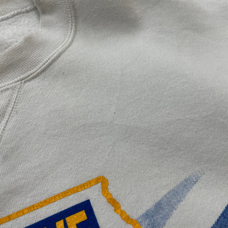 【中古品】【メンズ】 RUSSELL ATHLETIC ラッセル アスレチック 90's VILLA GROVE BLUE DEVILS SWEAT 90年代 ヴィラ グローブ ブルー ブルーデビルス スウェット 長袖 トップス トレーナー 145-251229-yo-03-tei サイズ：XL カラー：ホワイト 万代Net店