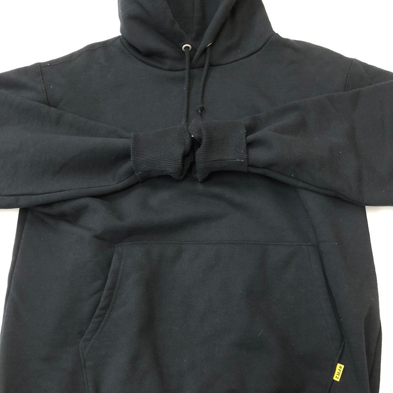 【中古品】【メンズ】 FR2 エフアールツー EMBROIDERY LOGO HOODIE 刺繍 ロゴフーディー 長袖 トップス プルオーバー パーカー 142-250922-yo-04-fuz サイズ：M カラー：ブラック 万代Net店